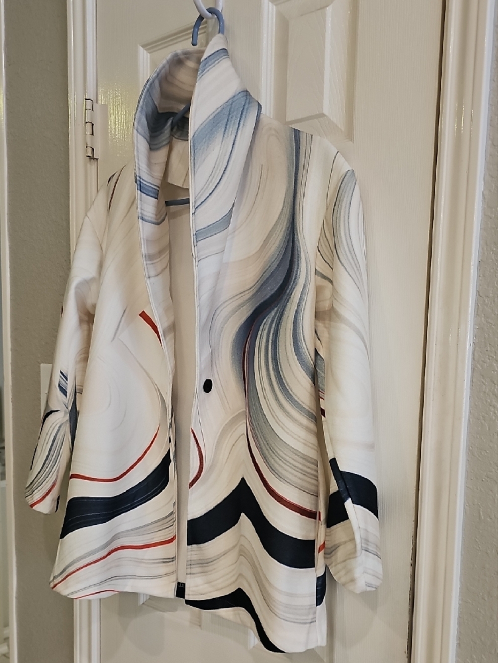 New White Swirl Abstract Print Open Blazer with Blue & Black Accents Small - Picture 3 of 11